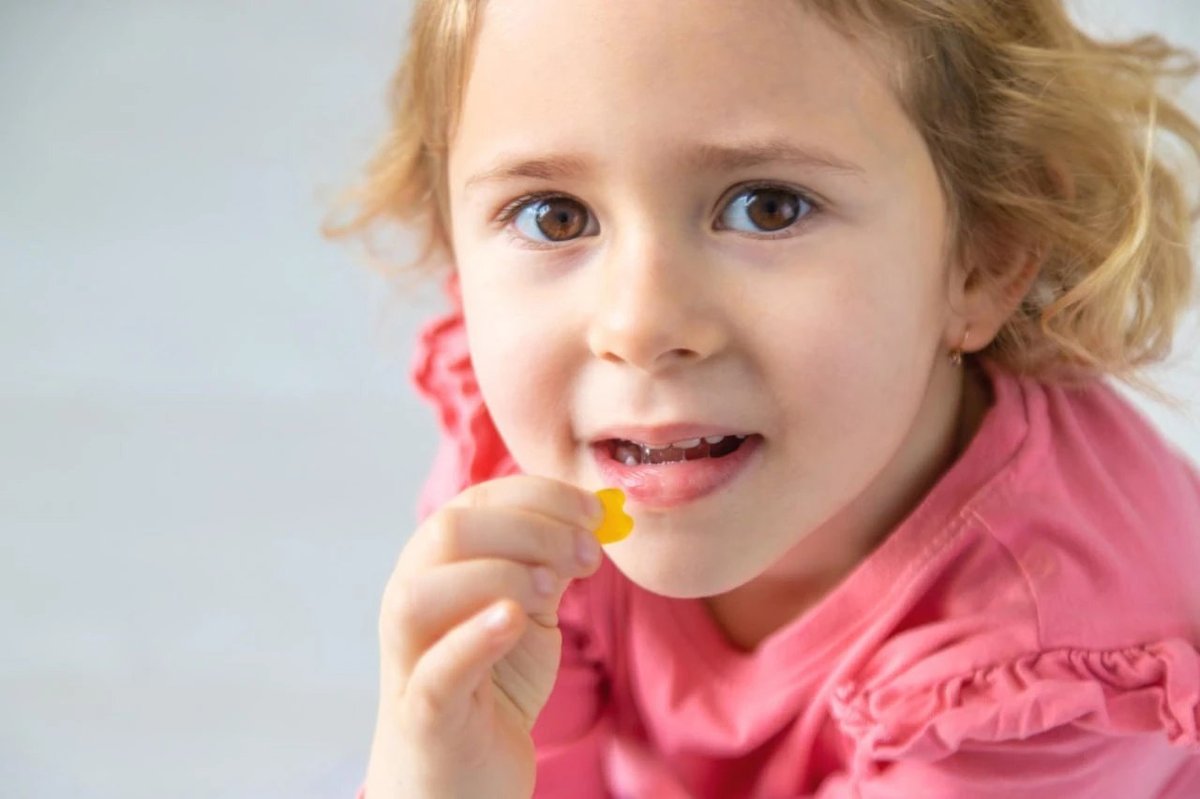 Aturan Minum Minyak Ikan untuk Anak agar Manfaatnya Optimal